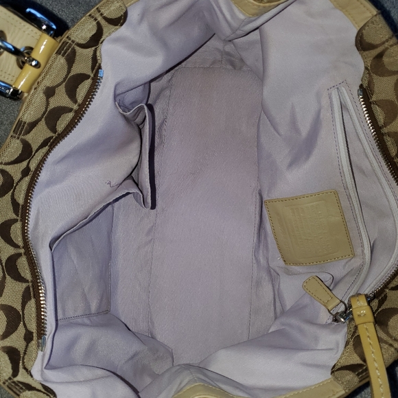 Authentic Coach Bag - Picture 15 of 16